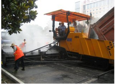 重慶巴南工廠及小區(qū)道路瀝青攤鋪 價(jià)格參考、專業(yè)公司與地坪材料研發(fā)趨勢